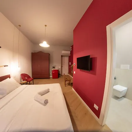 Sophia Boutique Aparthotel Trieste